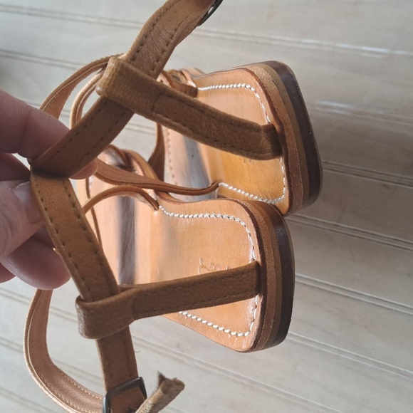 Labu Genuine Leather Stylish Tan Quality Neutral Ankle Strap Leather Sandals - Picture 4 of 8
